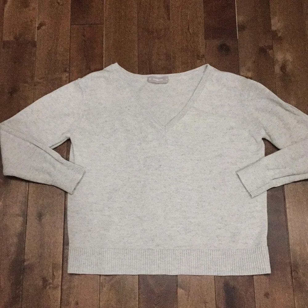 Everlane Sweater- Gray- Size XS - Picture 2 of 7